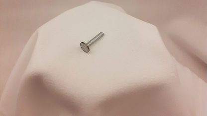 Rivet R04 - 1 package (10 pieces)